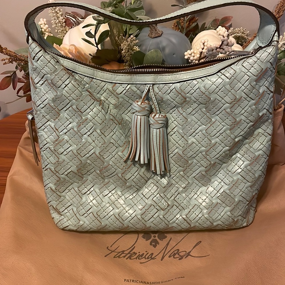 Patricia Nash Maissana Hobo bag - pastel turquoise
